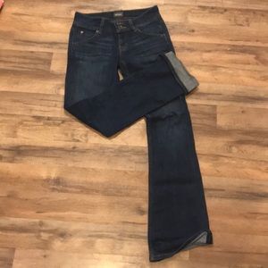 Hudson signature flare